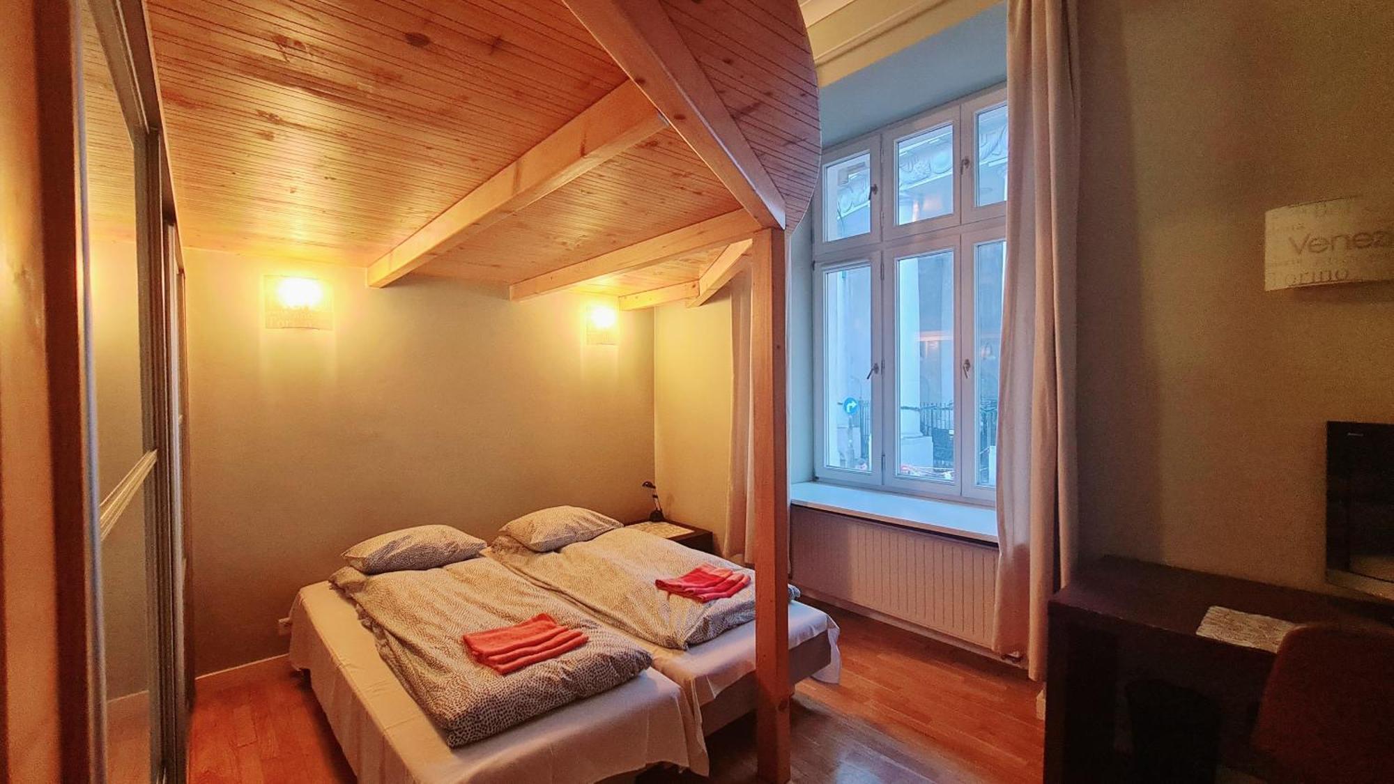 Bright&Comfy Apt -Few Min To Main Square Krasków Eksteriør bilde